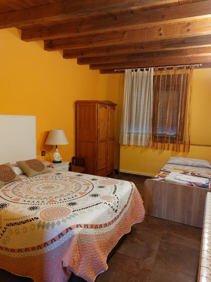 Higueras Y Olivos Villa Candeleda Ngoại thất bức ảnh