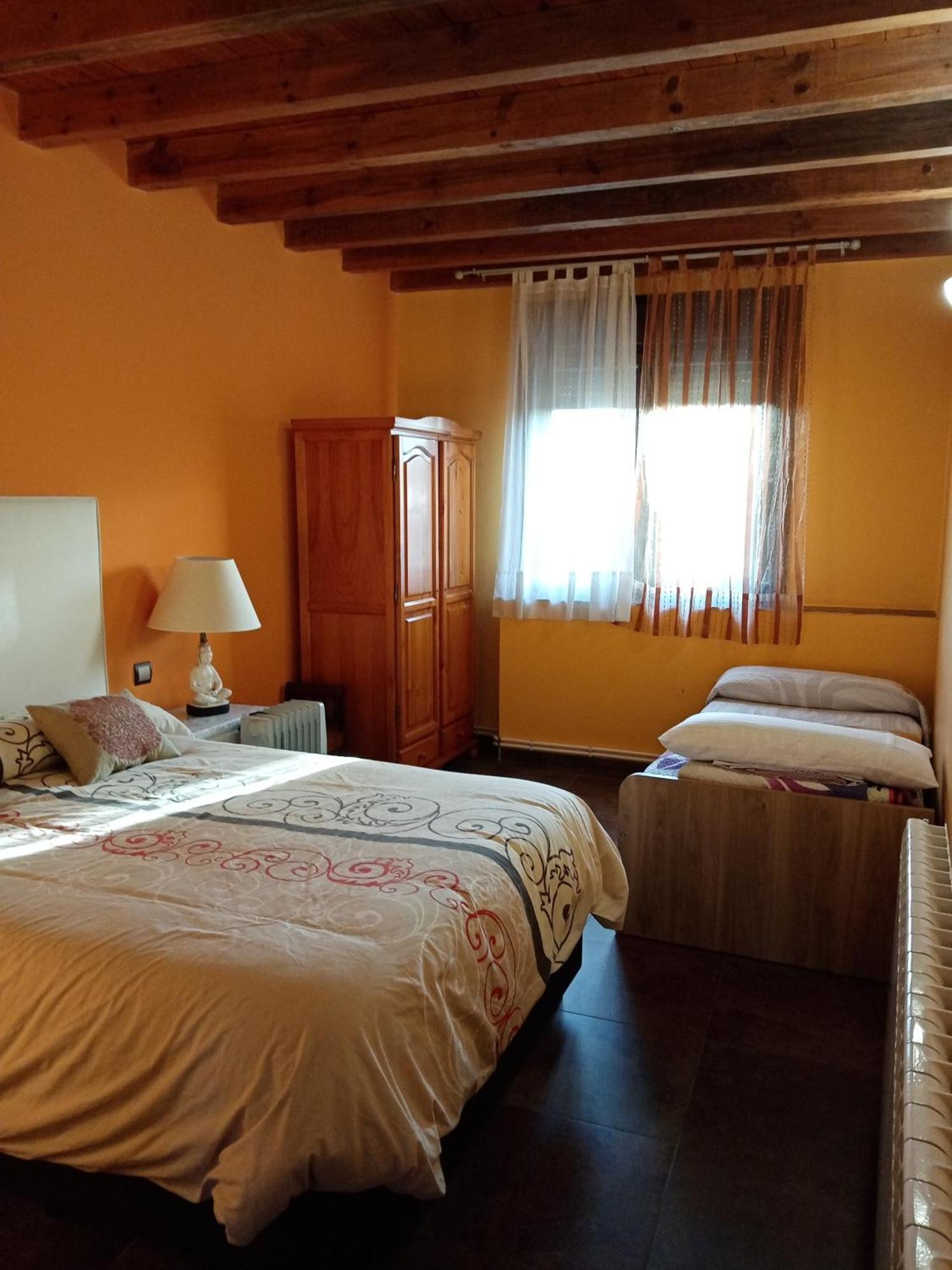 Higueras Y Olivos Villa Candeleda Ngoại thất bức ảnh