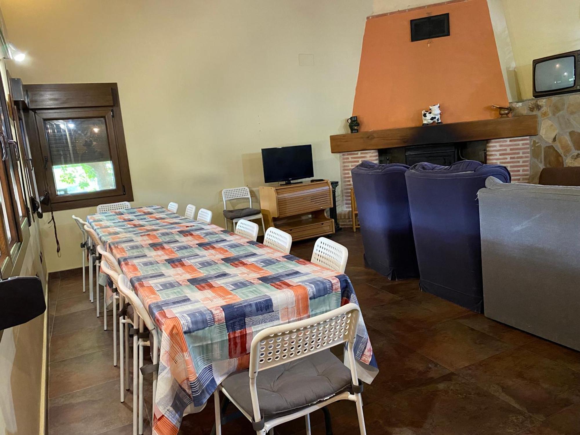 Higueras Y Olivos Villa Candeleda Ngoại thất bức ảnh