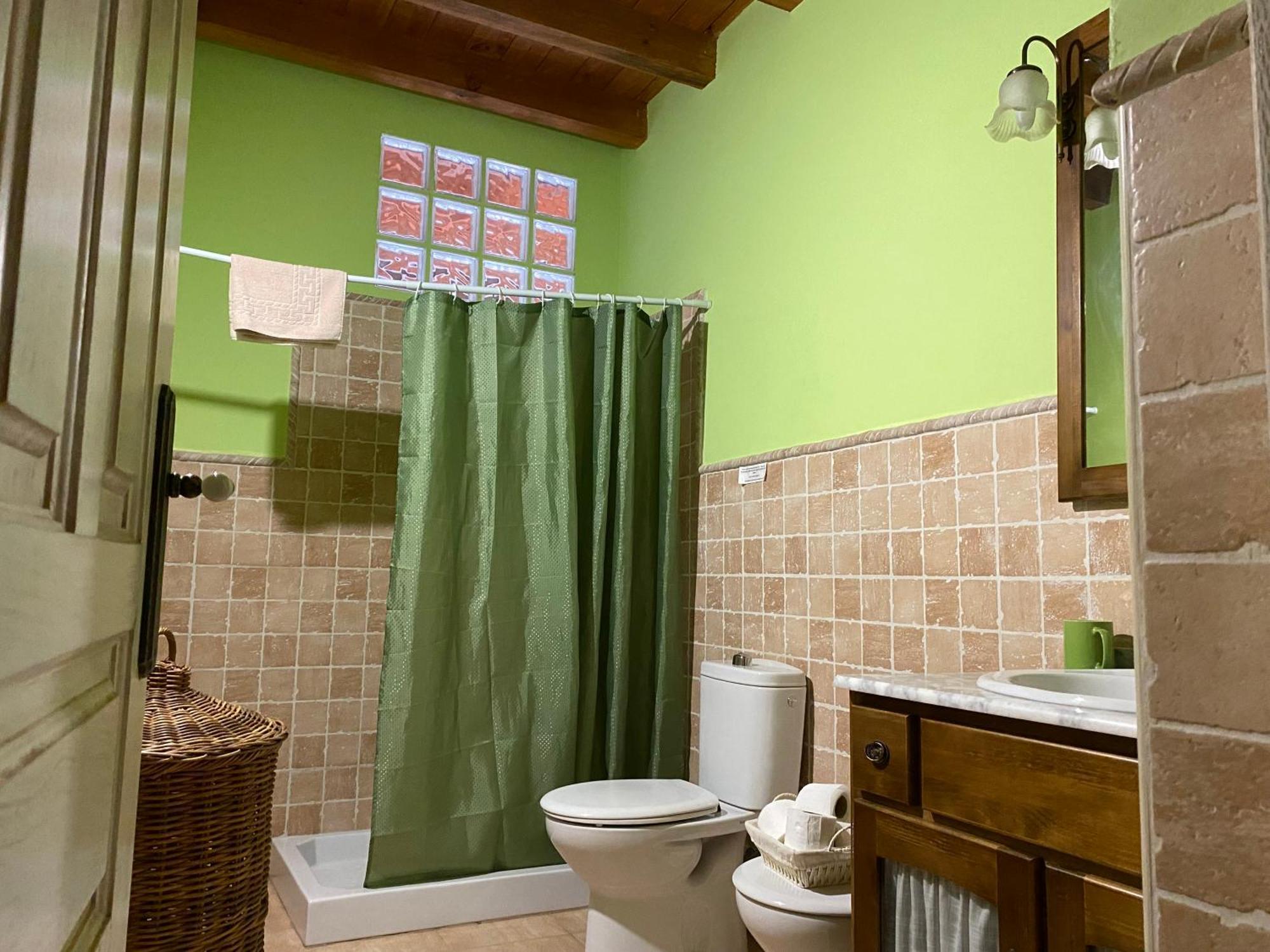 Higueras Y Olivos Villa Candeleda Ngoại thất bức ảnh