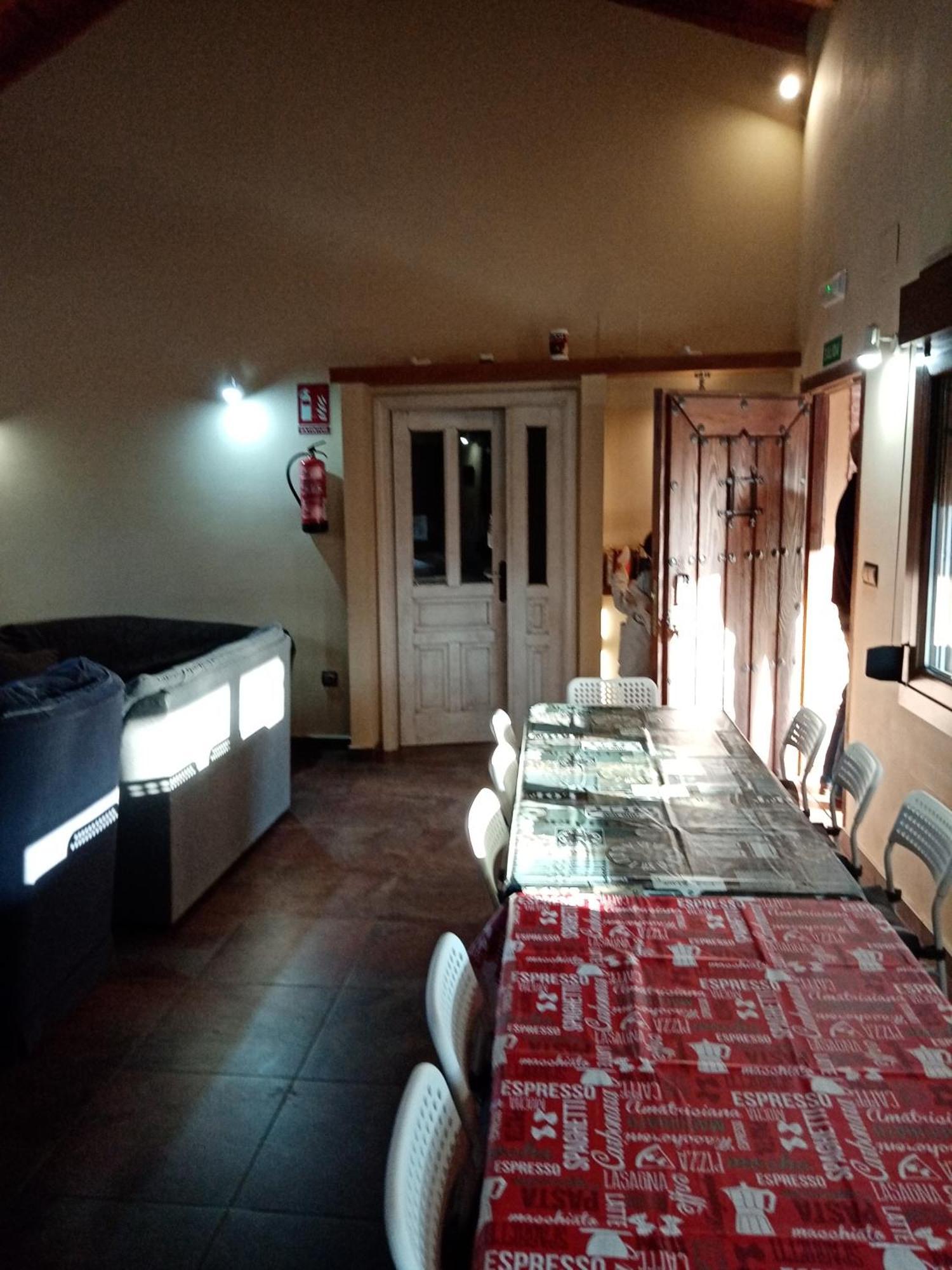 Higueras Y Olivos Villa Candeleda Ngoại thất bức ảnh